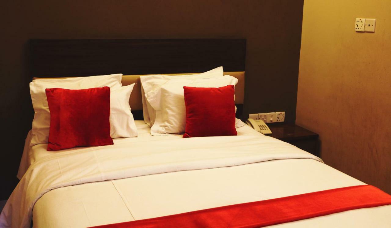 Hotel Ashrafee Dhaka Eksteriør bilde